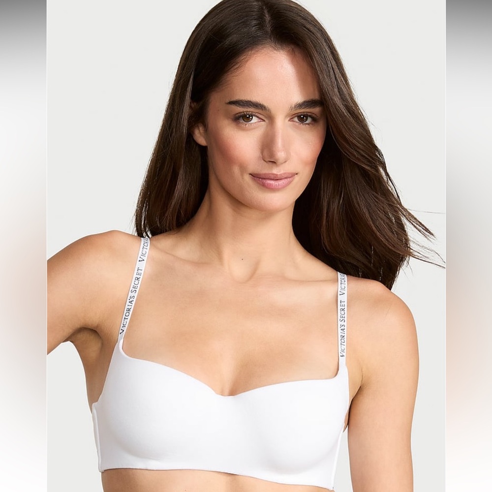 Victoria's Secret White Bra with Logo Straps and Panth